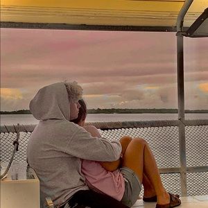 Meet your Posher, Destiny